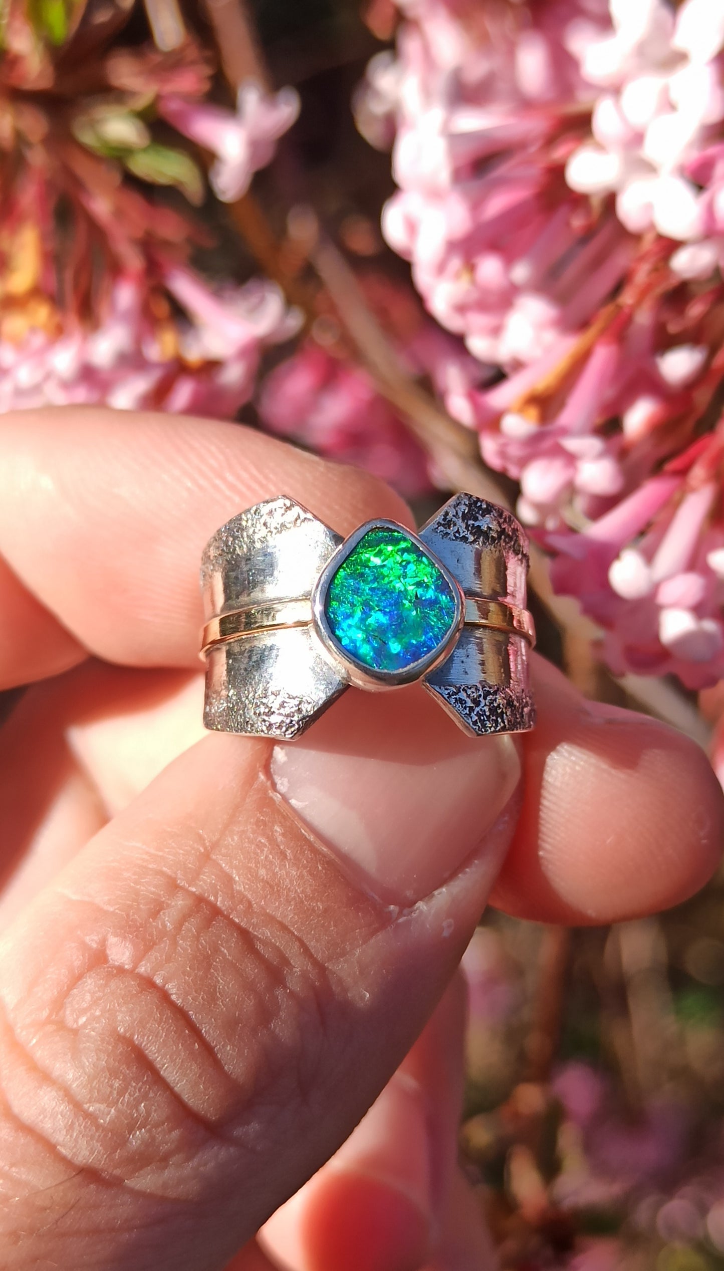Bague Argent et Or 18cts ~ Opale Boulder, Australie