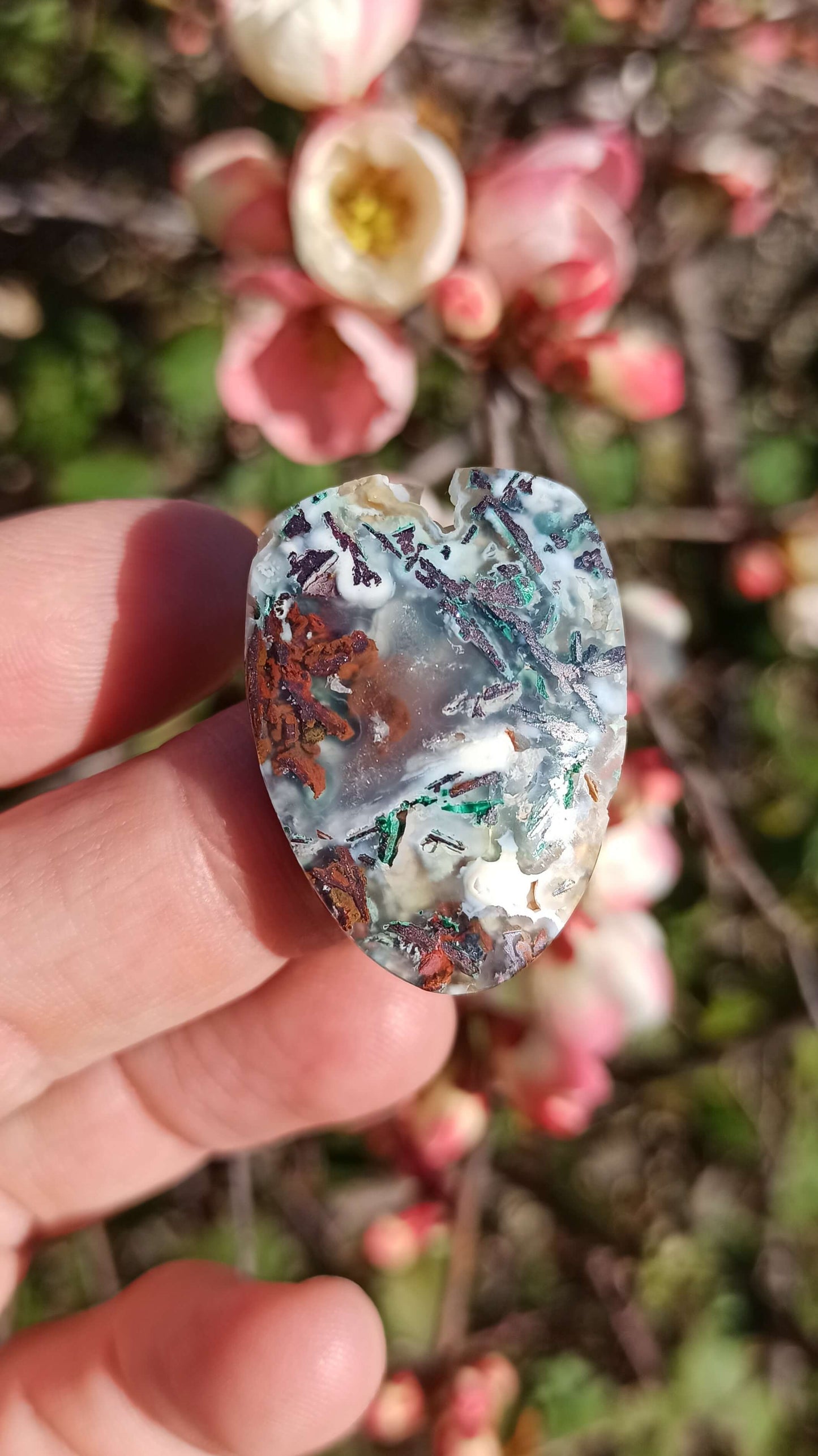 Calcédoine Cuprifère ~ Cabochon