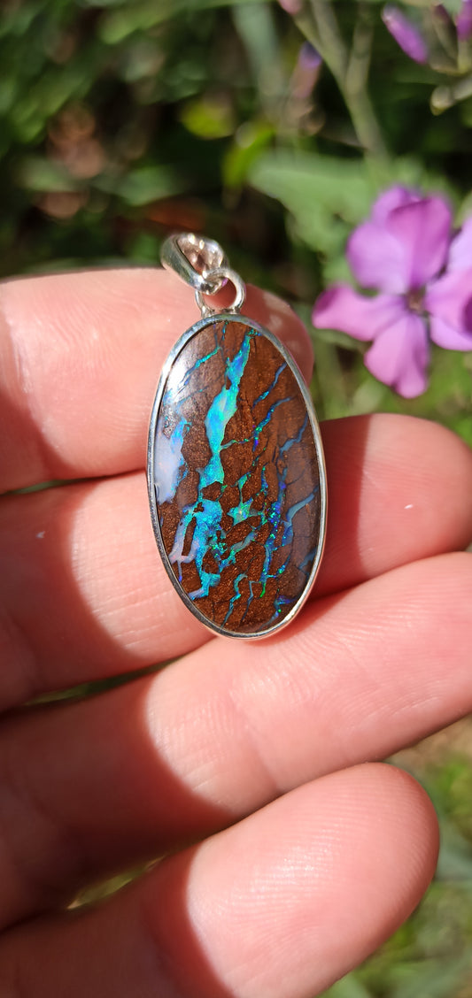 Pendentif Opale Boulder Australie