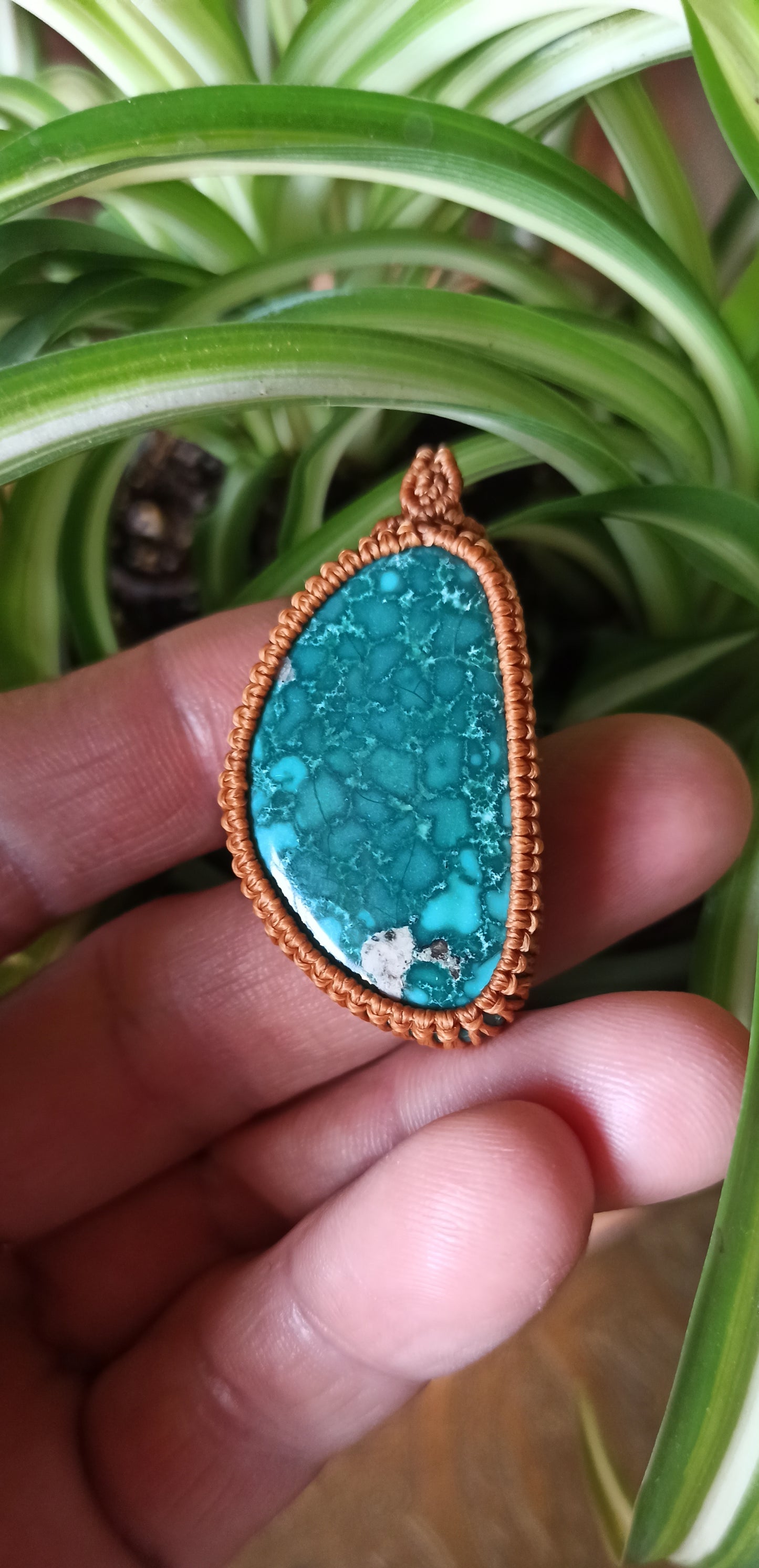 Pendentif micro-macramé / Turquoise de Mongolie