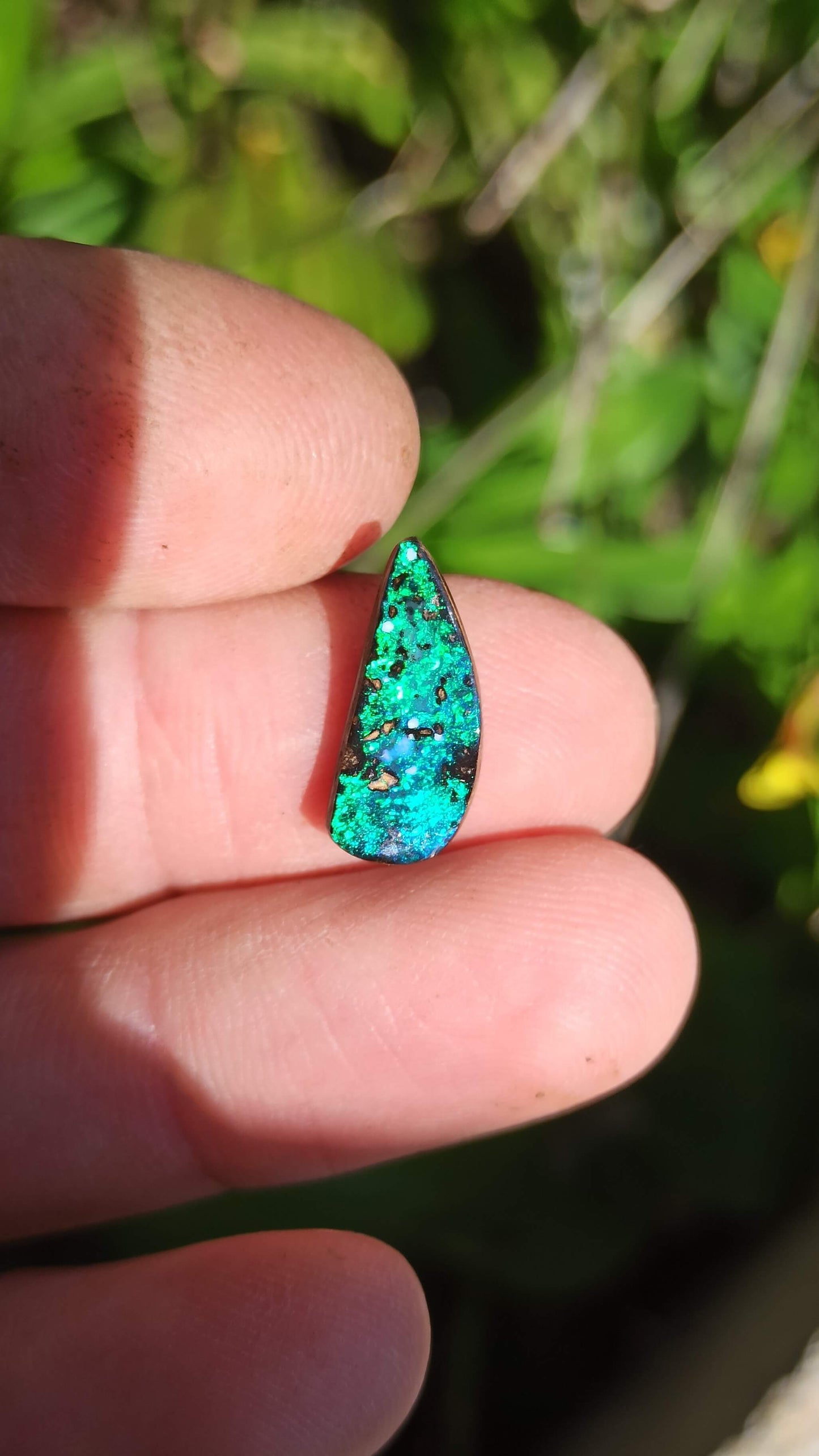 Super Bright Gemmy Boulder ~ Australie