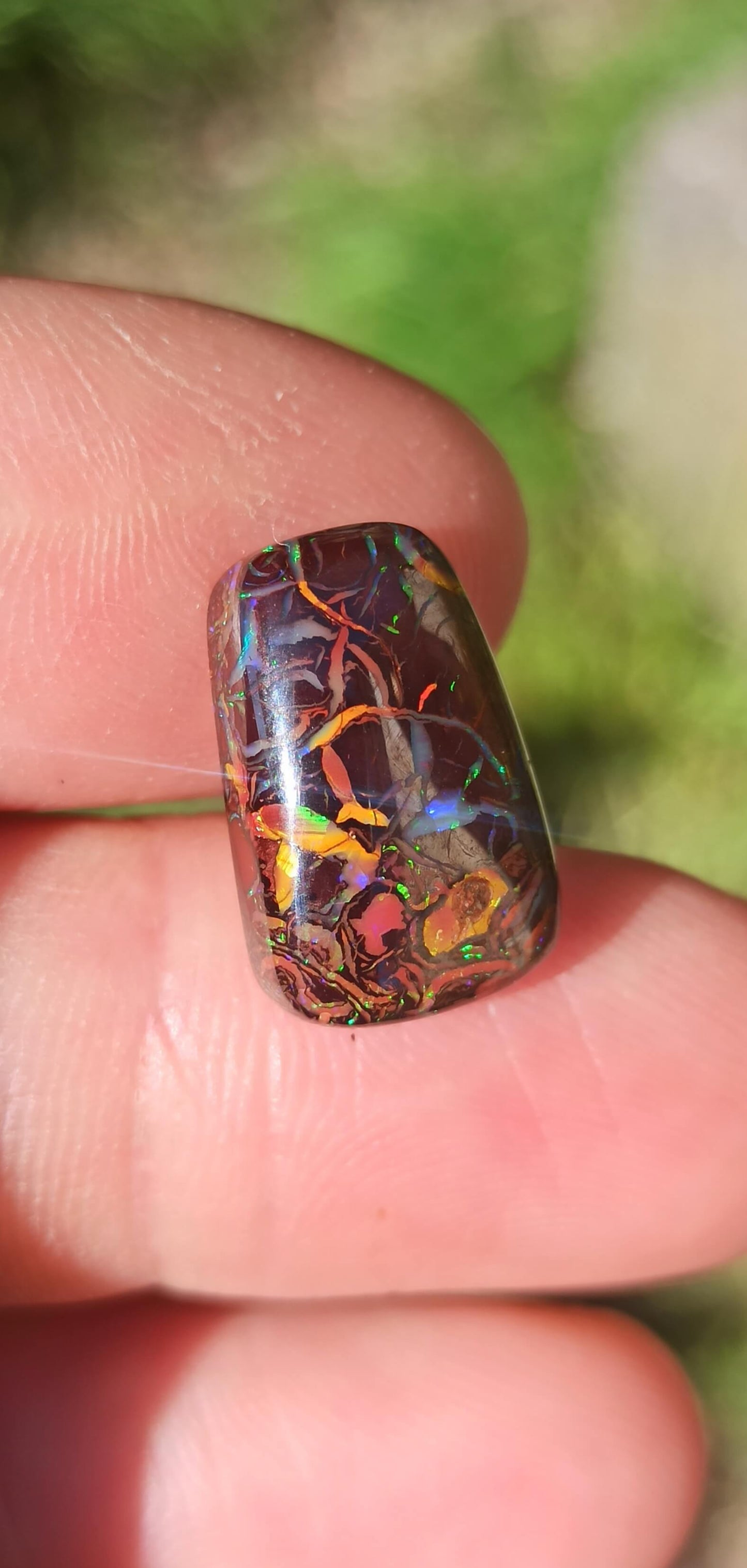 Petite Opale Boulder Koroit ~ Australie