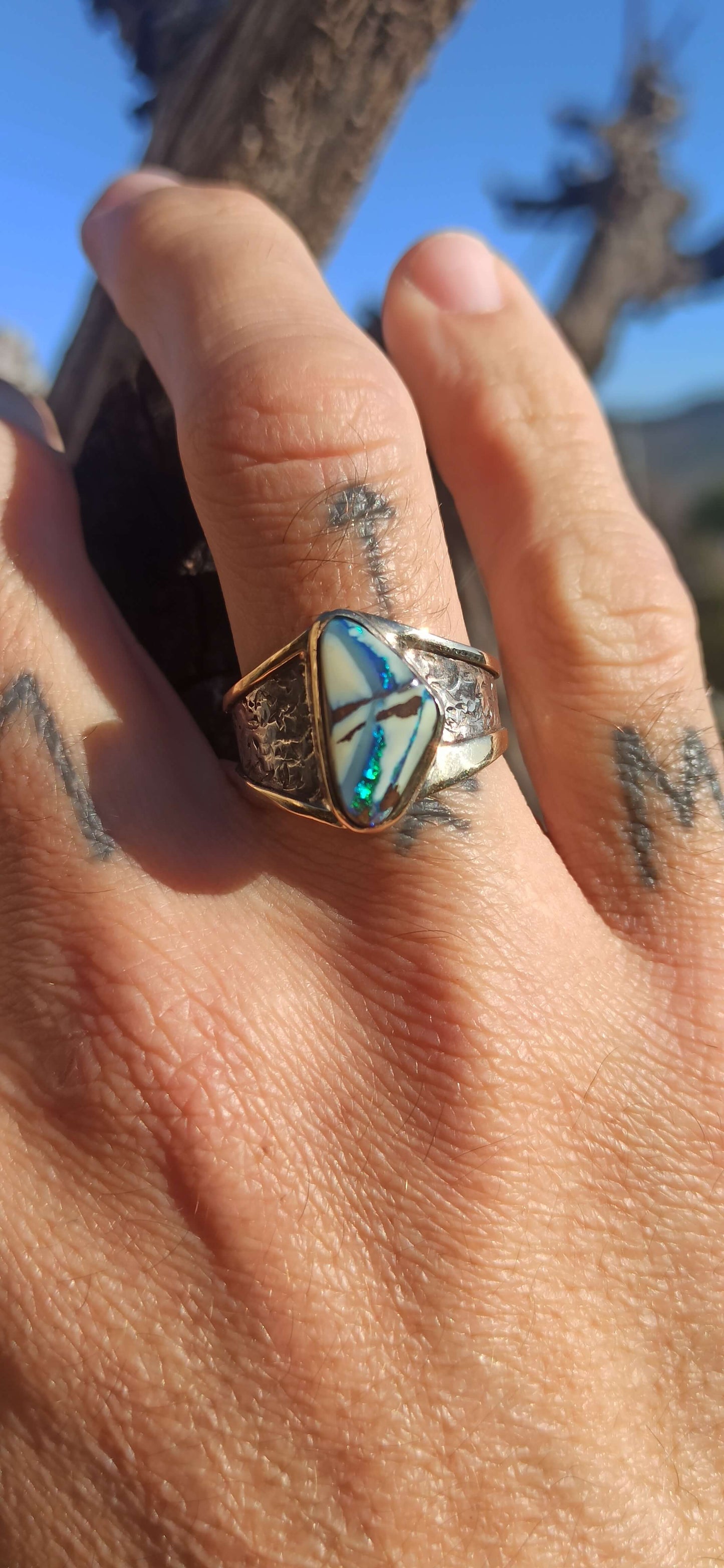 Bague Argent et Or 18cts ~ Opale Boulder, Australie