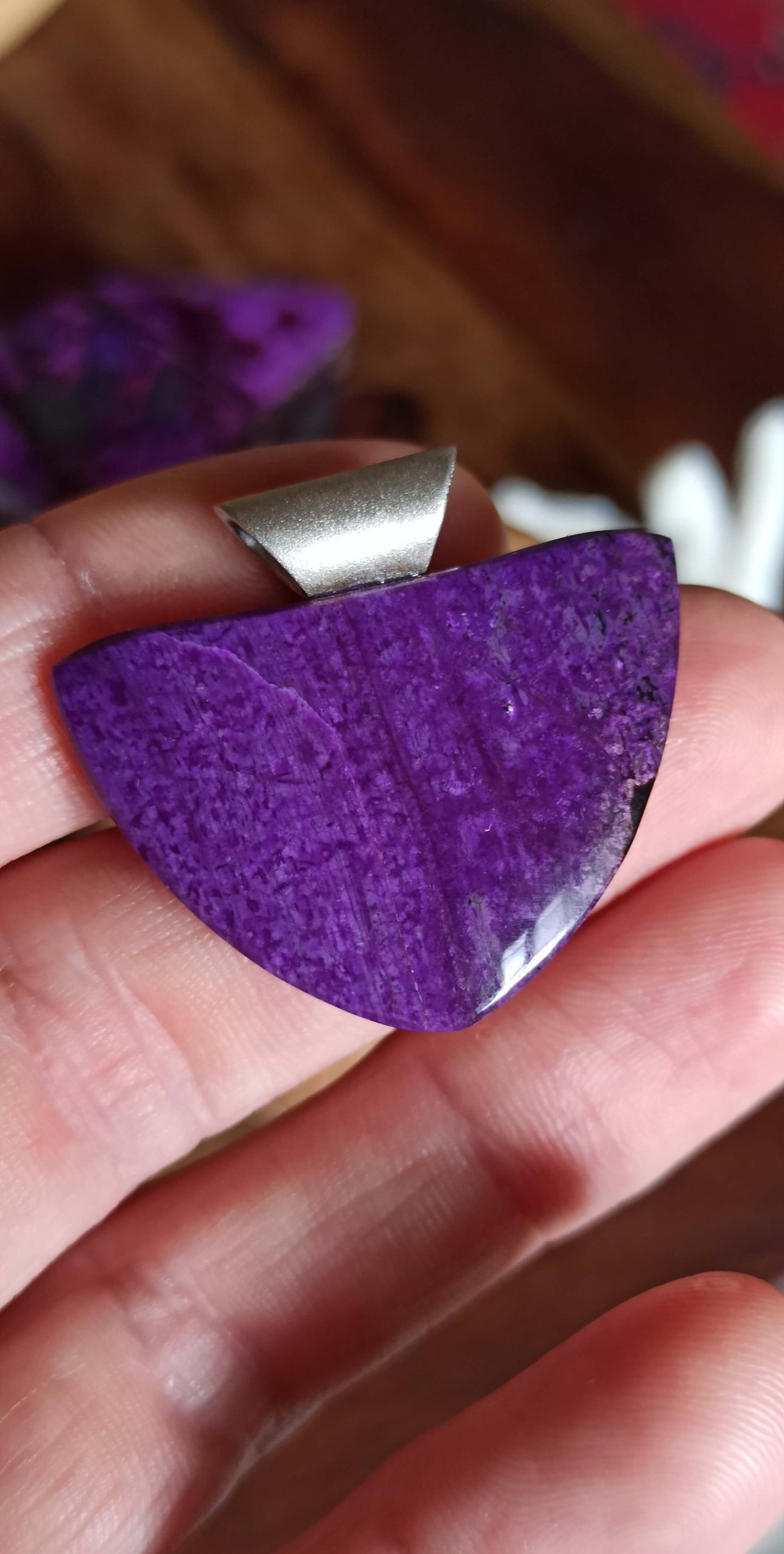 Sugilite top qualité ~ Bélière Argent 925