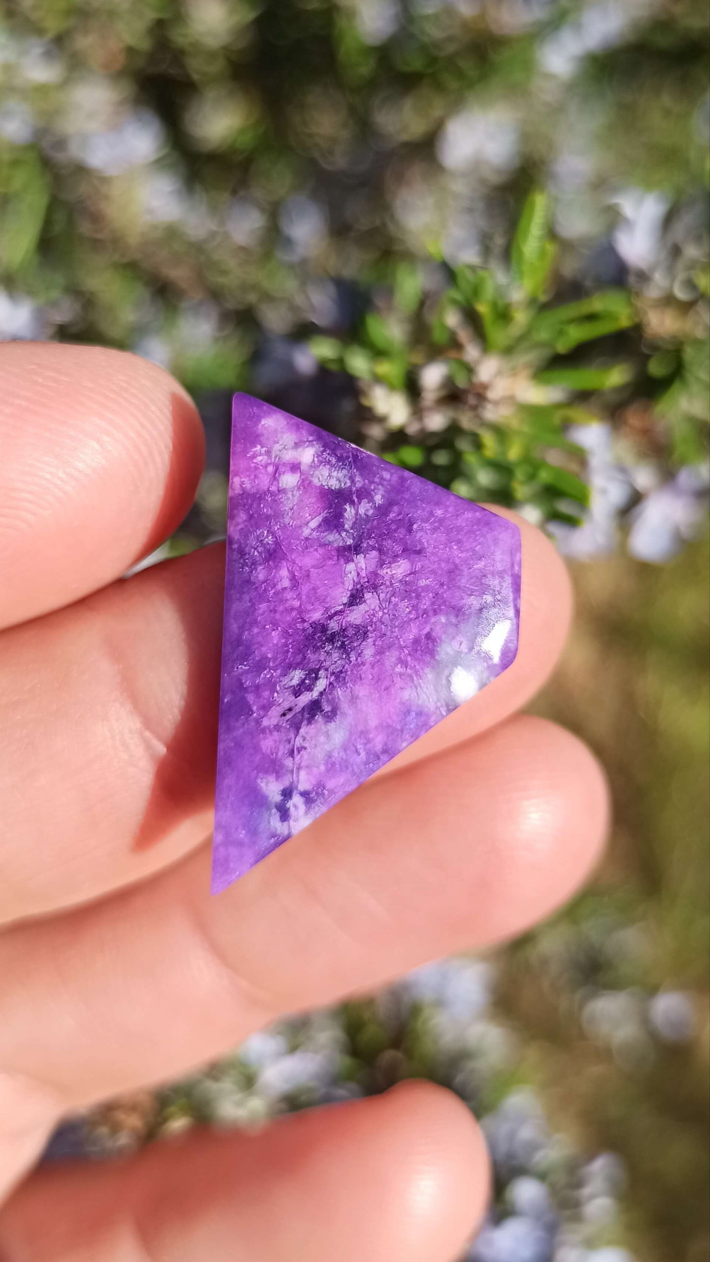 Cabochon Gel Sugilite