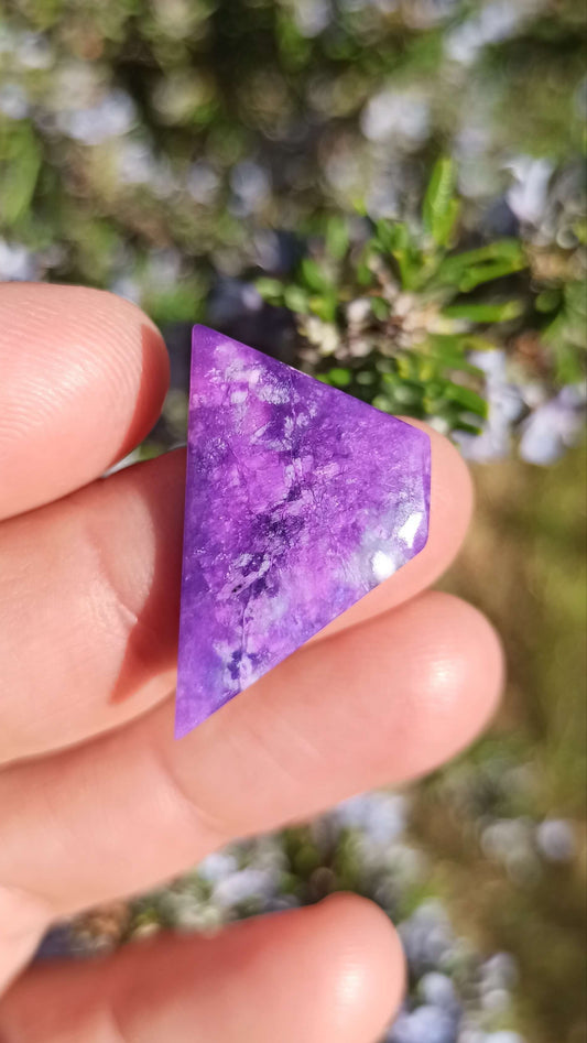 Cabochon Gel Sugilite