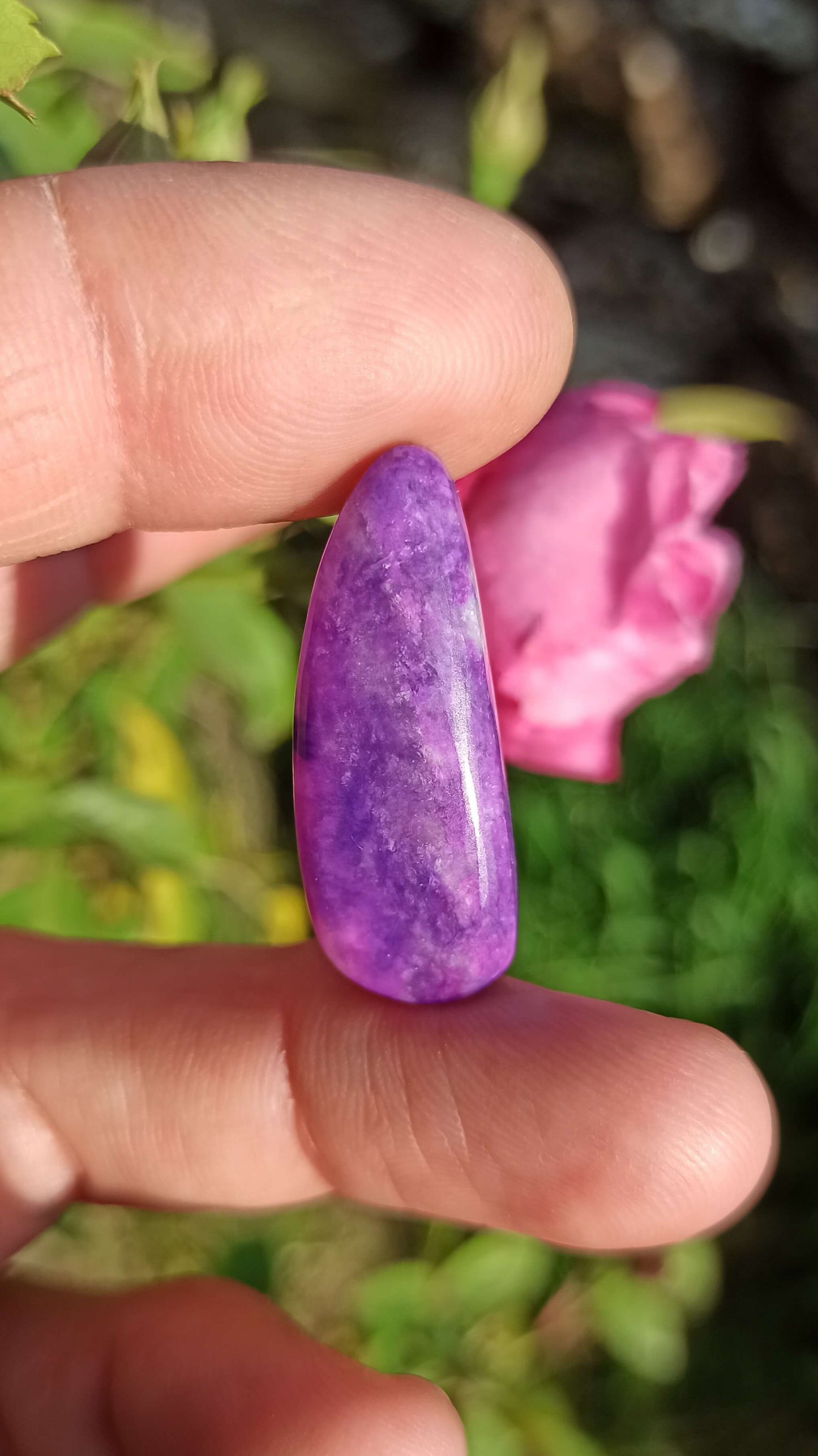 Cabochon Gel Sugilite
