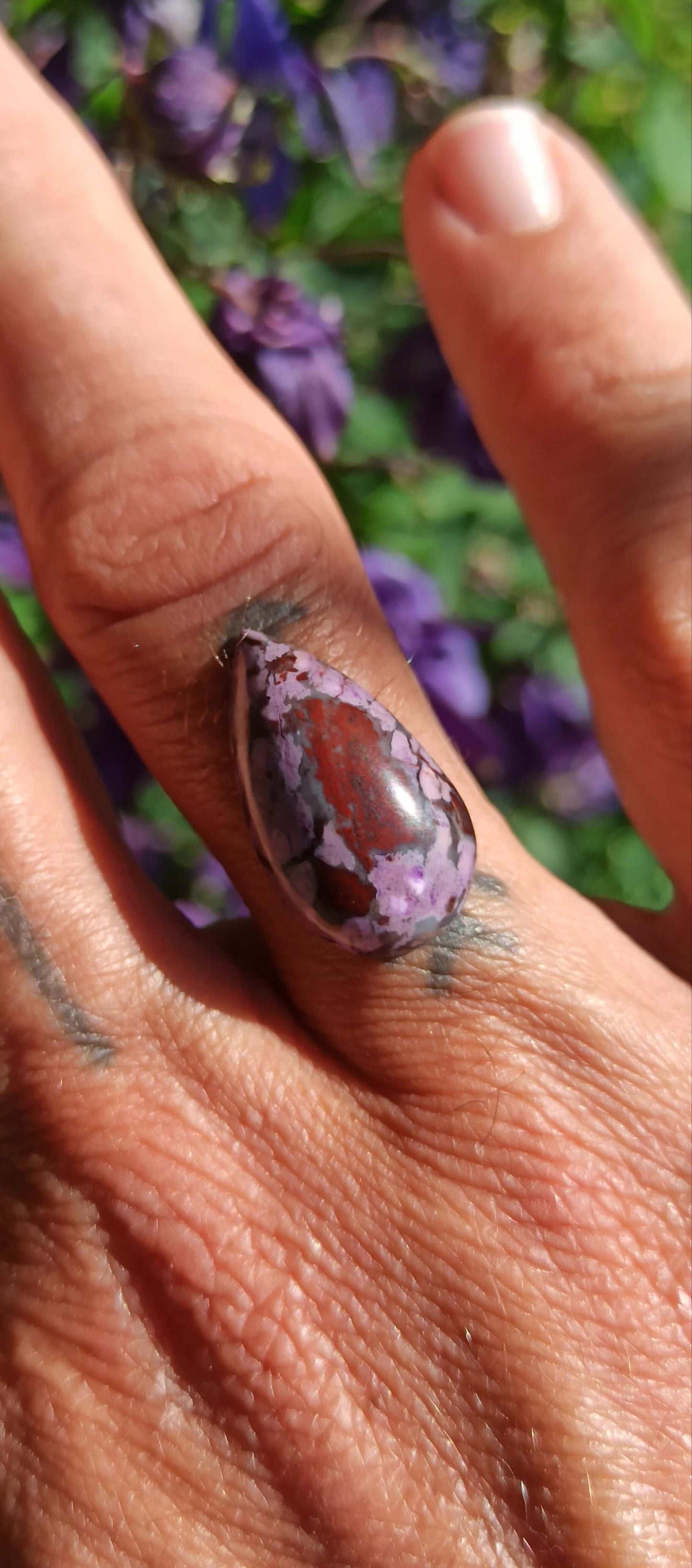 Cabochon Sugilite