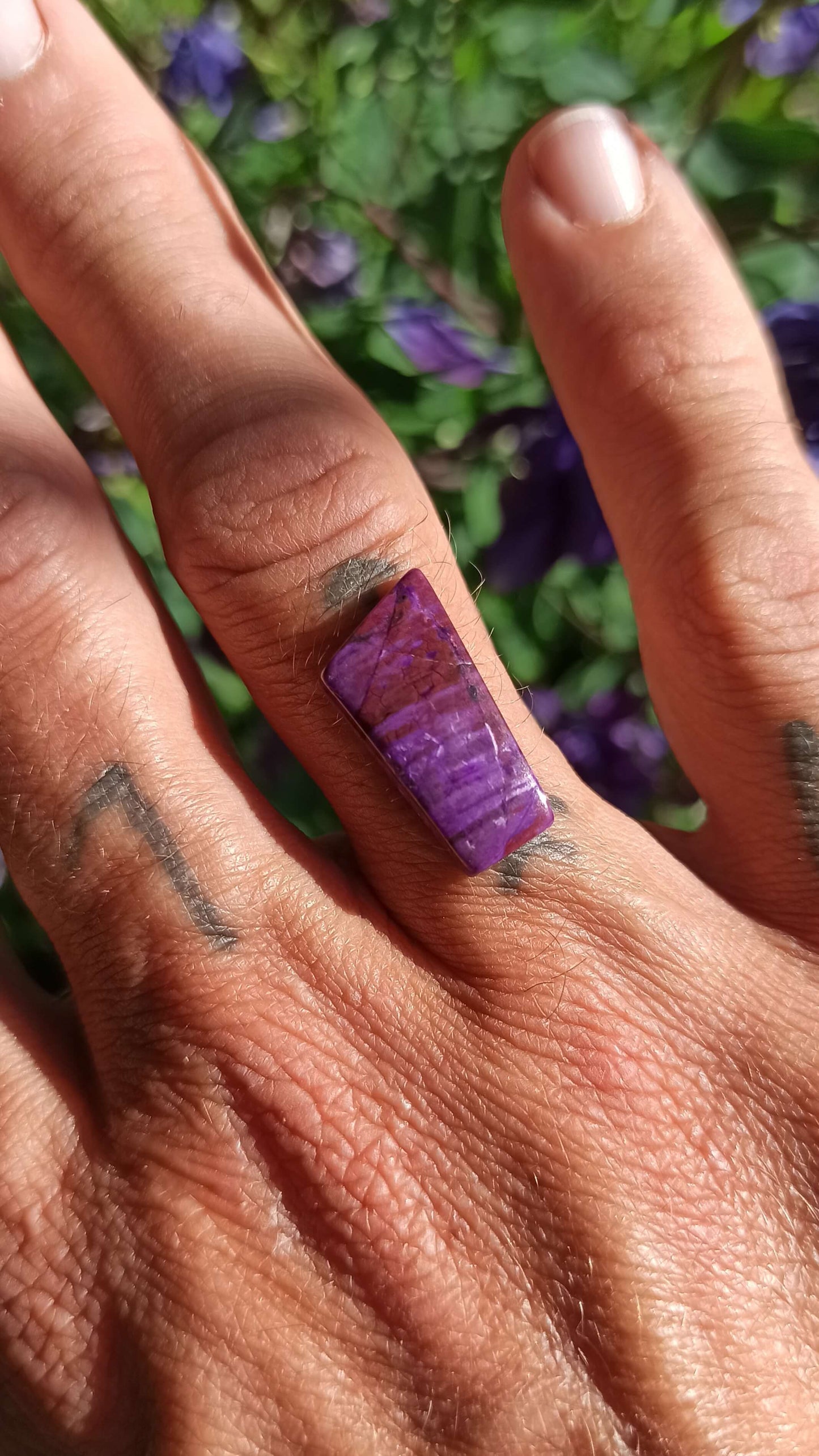 Cabochon Sugilite