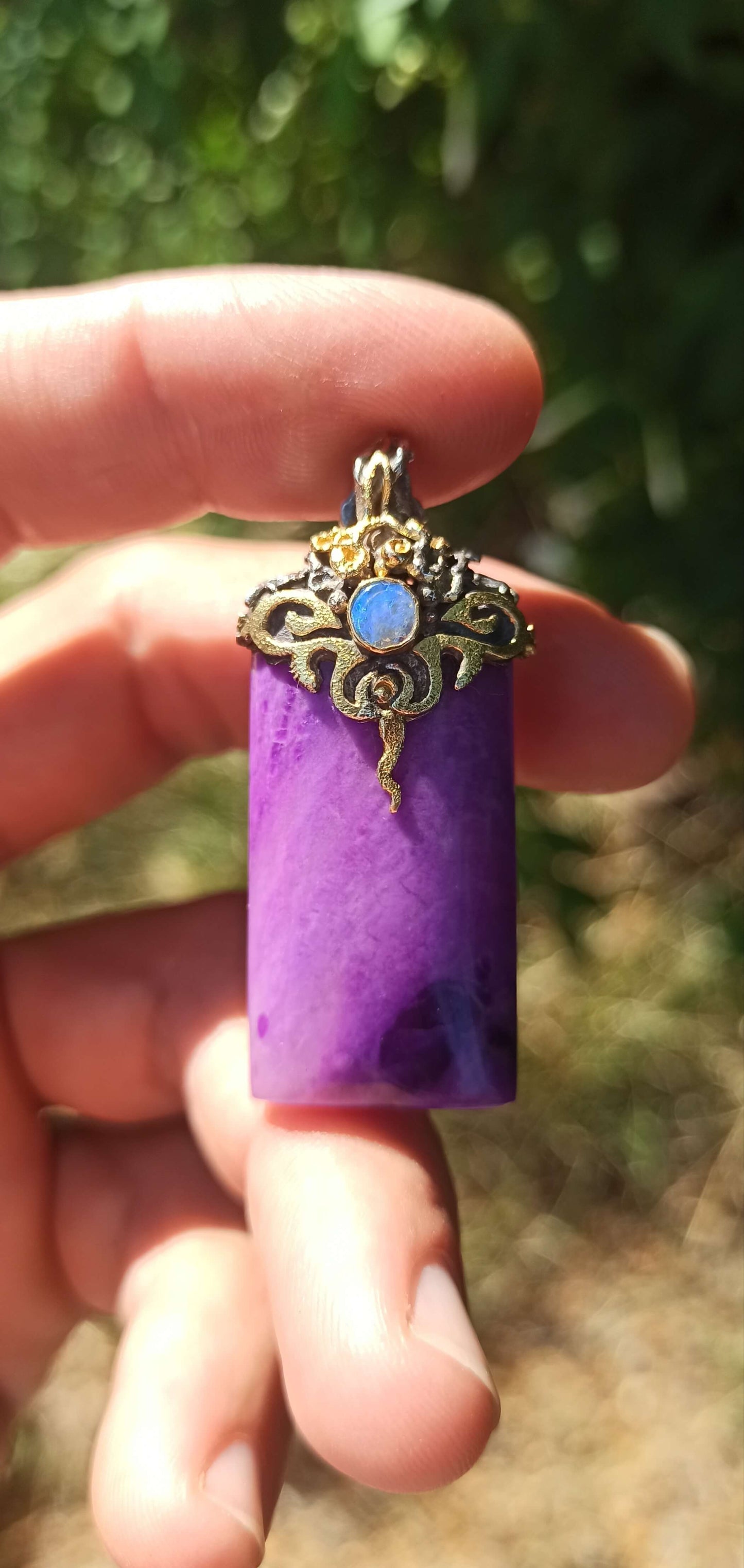 Pendentif Sugilite Gel ~ Argent & Or 18cts ✨